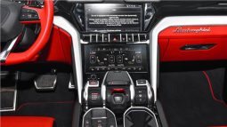 
										Lamborghini Urus full									