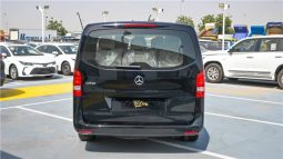 
										Mercedes Benz Vito full									