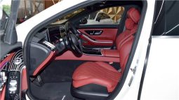 
										Mercedes Benz S580 full									