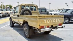 
										Toyota Land Cruiser full									