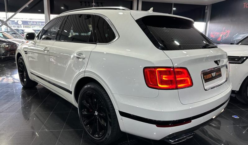 
								Bentley Bentayga full									