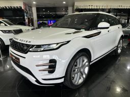 
										Range Rover Evoque P300 full									