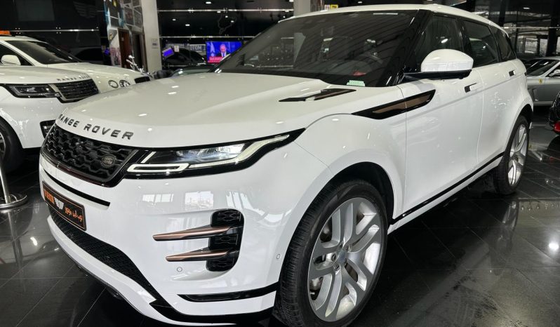 
								Range Rover Evoque P300 full									