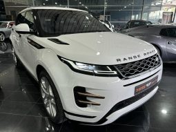 
										Range Rover Evoque P300 full									