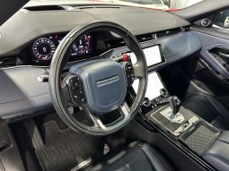 
										Range Rover Evoque P300 full									