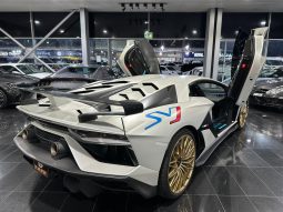 
										Lamborghini Aventador full									