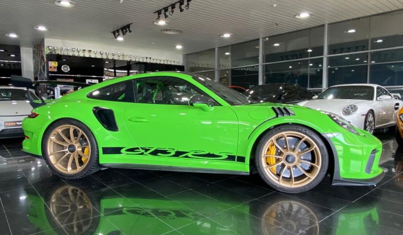 
								Porsche Gt3 Rs full									