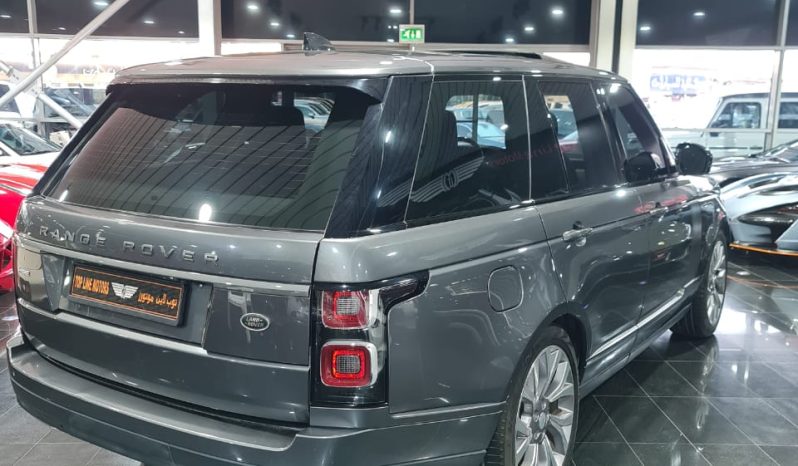 
								Range Rover Vogue full									