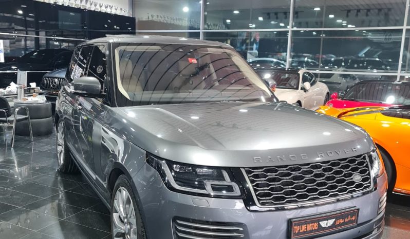 
								Range Rover Vogue full									