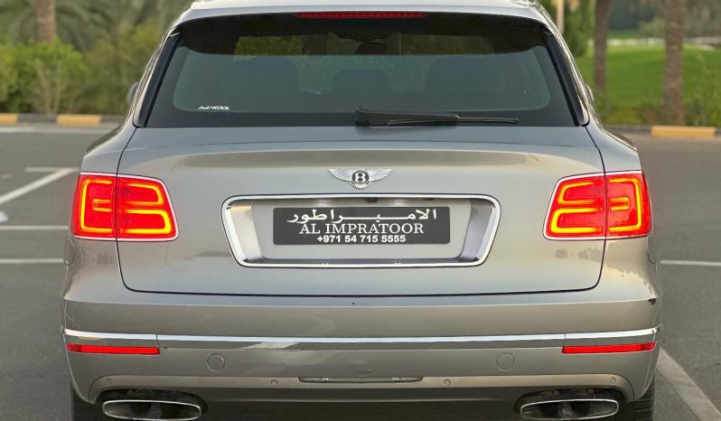 
								Bentley Bentayga full									