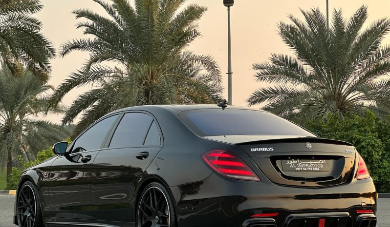 
								MERCEDES S560 V8 full									