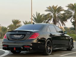 
										MERCEDES S560 V8 full									