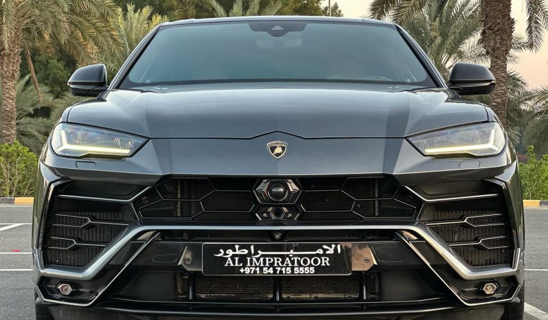 
								LAMBARGHINI URUS full									