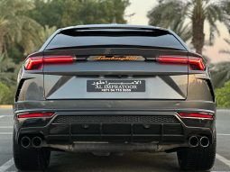 
										LAMBARGHINI URUS full									