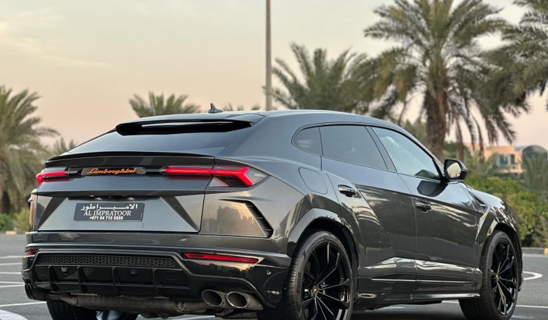 
								LAMBARGHINI URUS full									