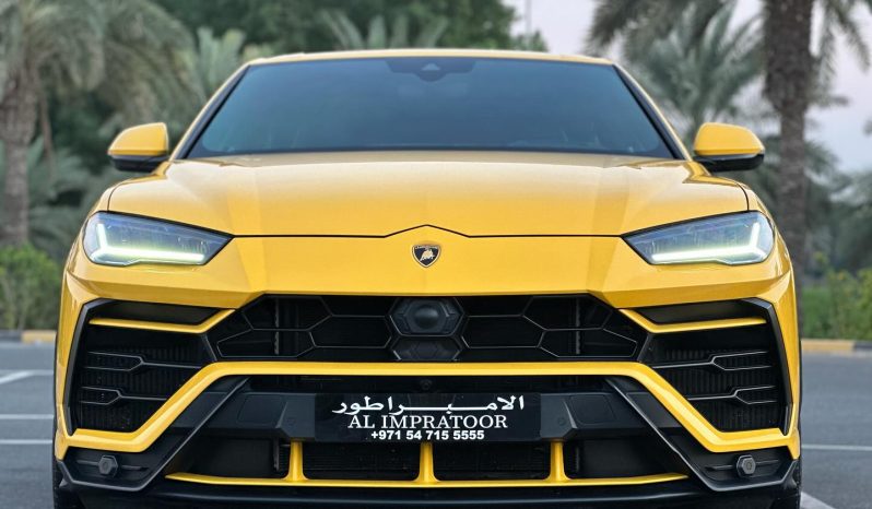 
								LAMBARGHINI URUS full									