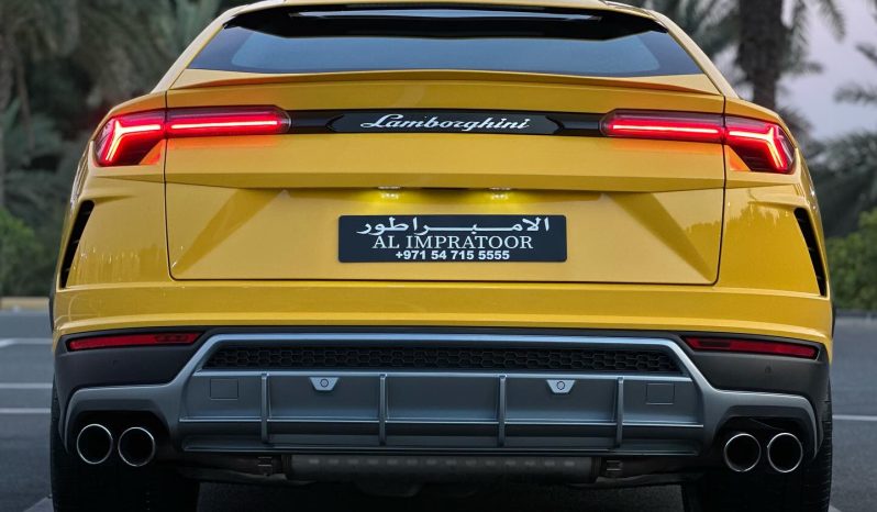 
								LAMBARGHINI URUS full									