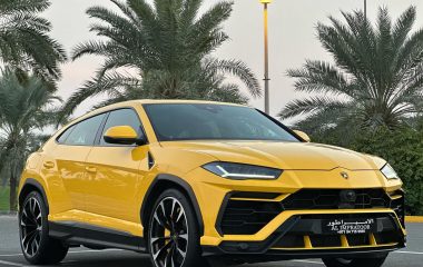LAMBARGHINI URUS