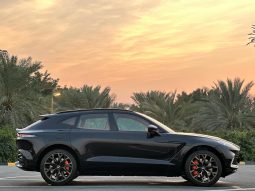 
										ASTON MARTIN DBX full									