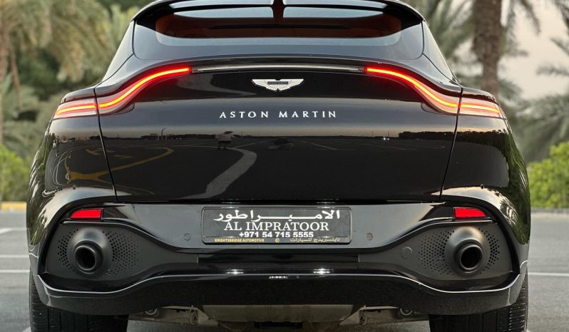 
								ASTON MARTIN DBX full									