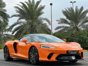 MCLAREN GT 2022