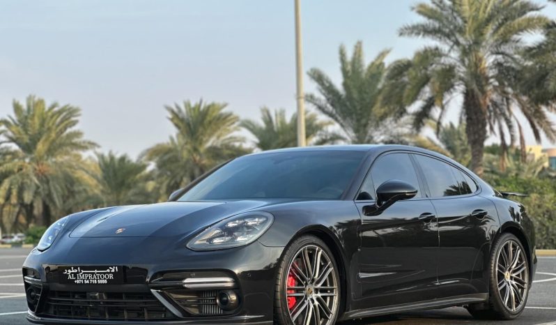 
								PORSCHE PANAMERA TURBO 550HP full									