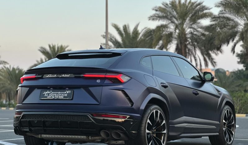 
								LAMBARGHINI URUS full									