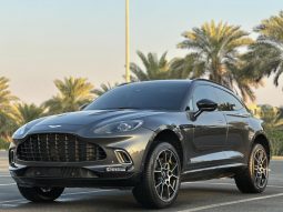 
										ASTON MARTIN DBX full									