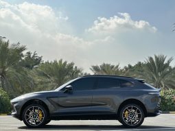 
										ASTON MARTIN DBX full									