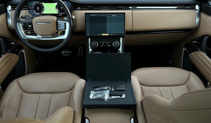 
								RANGE ROVER VOGUE HSE 2023 full									