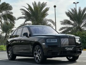 Rolls Royce Cullinan BLACK BADGE