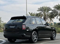 
										Rolls Royce Cullinan BLACK BADGE full									