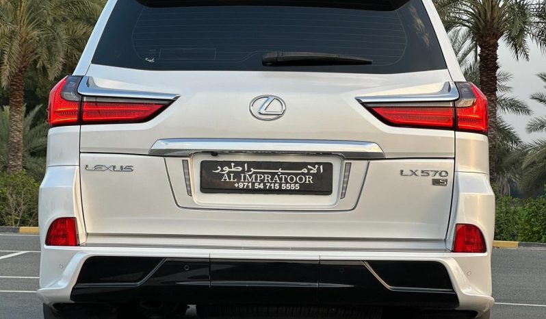 
								LEXUS LX570S SIGNATURE full									