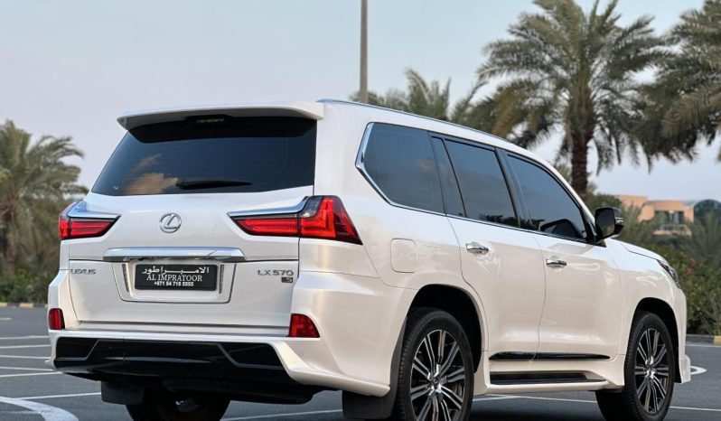 
								LEXUS LX570S SIGNATURE full									