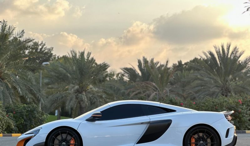 
								MCLAREN 675LT full									