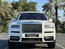 
										ROLLS ROYCE CULLINAN SILVER BADGE full									