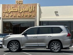 
										LEXUS LX570S SIGNATURE full									