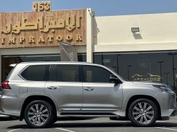 
										LEXUS LX570S SIGNATURE full									