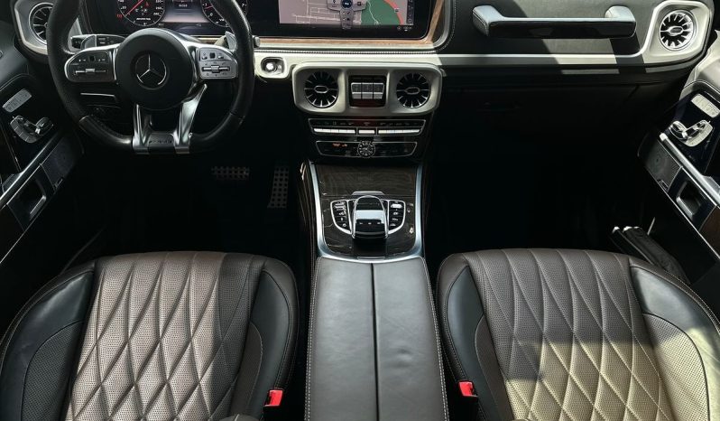 
								MERCEDES G63 Black full									