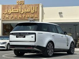 
										RANGE ROVER VOGUE HSE P530 full									