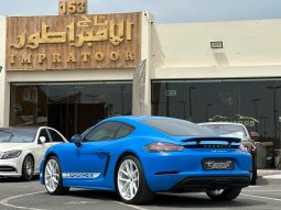 
										PORSCHE CAYMAN 718 full									