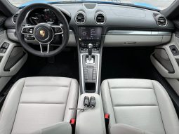 
										PORSCHE CAYMAN 718 full									