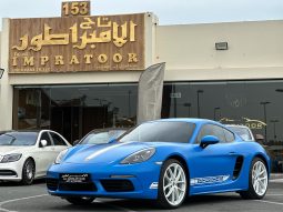 
										PORSCHE CAYMAN 718 full									