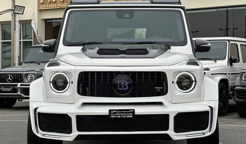 
								MERCEDES G63 white full									