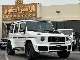 MERCEDES G63 white