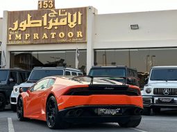 
										LAMBORGHINI HURACAN V10 . 2016 full									