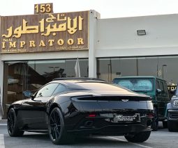 
										ASTON MARTIN full									