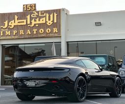 
										ASTON MARTIN full									