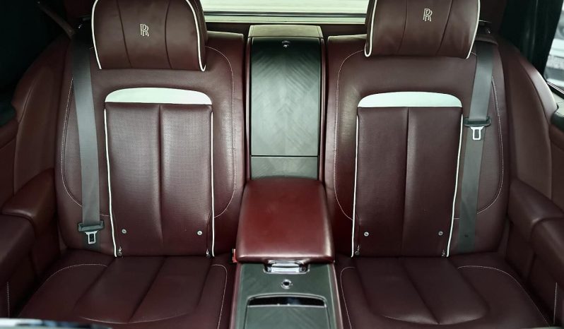 
								ROLLS ROYCE CULLINAN full									