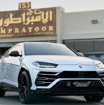 LAMBORGHINI  URUS 2021